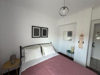 Athena's Sea View Apartment - 4