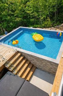 Spa Pool Table - Luxurious pool - Chalet Houefifa - 9