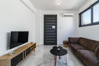 Villa Alassia 19 by Ezoria Villas - 1