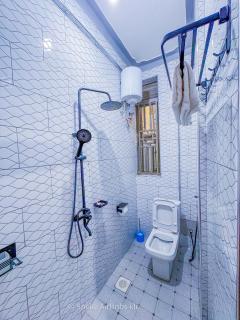 Speke homes and apartments bnb - 5
