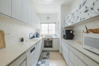 HARDUF3 - Stylish 3BD - Sea View - Private Parking - 4