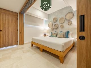 Amazing Apt with Ocean View - King Bed - 9