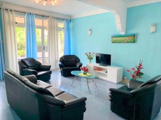 Villa Chambly - Trou aux Biches - 0