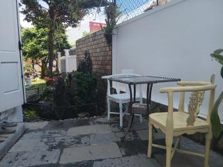 Cozy Garden Family 2BR Hue - 5