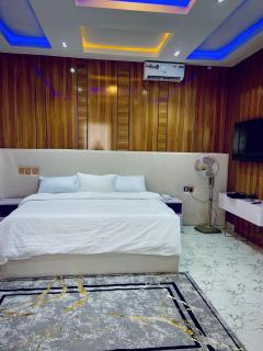 King Arthur Apartment - 2