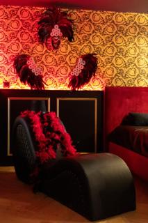 La Loge du Cabaret Love Room avec spa XXL - 1