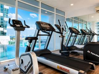 Lux Two-Bedroom Maritime Suites with Pool & Wifi 3A - 1
