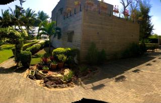 Villa Jean MALOUF,pieds dans le lac rose - 8