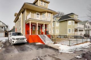 Stylish and Comfortable 3Bed 2Bath - 9