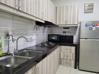 HOMESTAY D'Univ 360 PLACE - Seri Kembangan - 5
