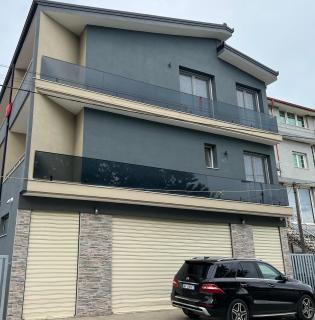 Eri Beach Apartments - 0