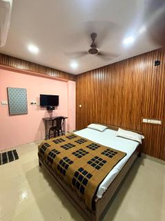Sree guruvayoorappan inn - 6