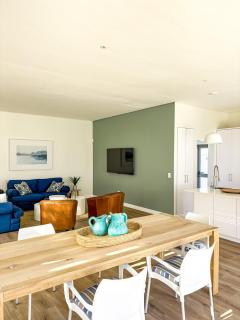 Bluebay Villa - 2