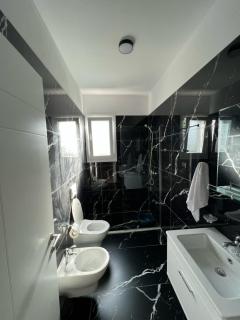 Eri Beach Apartments - 6