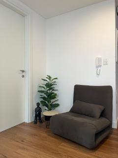 Just 100 meters from Shopping del Sol - 9