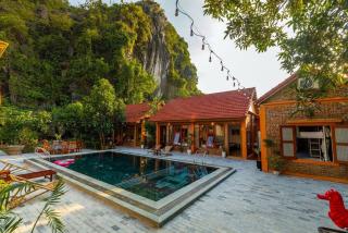 Seven Bungalows - 0