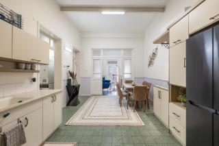 yaffo73-2BD-balcony-pirme location-7 guests-86sqm - 0