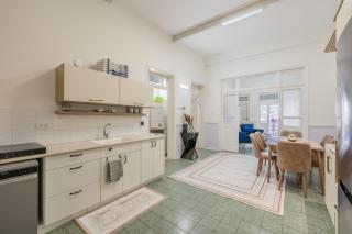 yaffo73-2BD-balcony-pirme location-7 guests-86sqm - 9