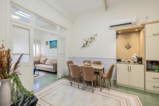 yaffo73-2BD-balcony-pirme location-7 guests-86sqm - 8