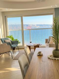 Blue love seaview - 8
