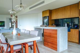 1BR Private Pool Jungle View Beach Shuttle - 2