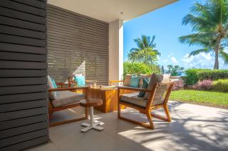 Coral Bay - Garden & Sea View Retreat by the Beach - 2