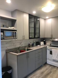 Private Room 200 meters to OttawaU - 5
