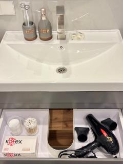 Spacious brand new studio close to train station - 5