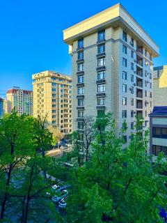 Spacious brand new studio close to train station - 1