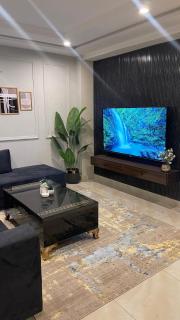 Nobelle Apartments - 1
