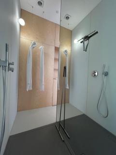 LE GARAGE Downtown serviced apartment - 8