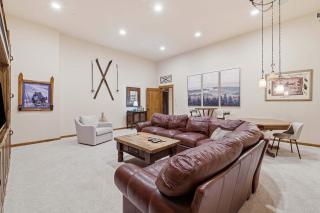 Quartermoon 1258 by East West Hospitality - 4