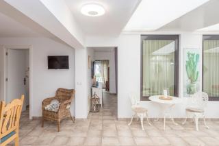 GuestReady - Dey-Lomo-Sala-Telde-Casa - 1
