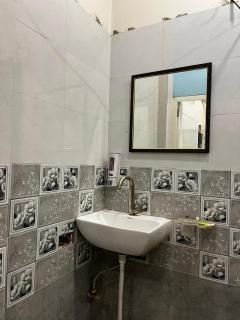 Kanha Guest House - 9