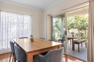 Family-Friendly 4-Bed Home with Parking - 2