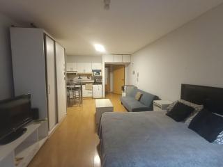 Studio con amenities para 3 zona UP - 9