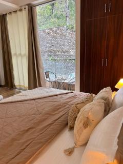 MiCasa Stay -Cozy & Peaceful Near Hidden waterfall - 9