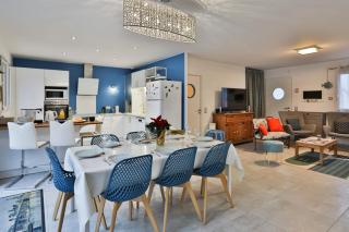 Quai Ouest - Élégante maison avec piscine - 9