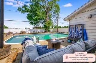 Swim and Relax with a Pool Hot Tub and Renovated HomeHop - 5