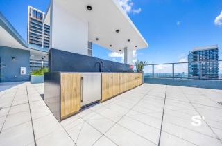 Luxury 1-BR & Den in Miami Central - Pool - Gym - 4