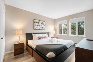 Tremblant Rocher Soleil Ski In Ski Out 2 Bedroom - 2
