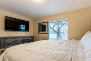Walkable Phoenix 2-Unit Hub Near Chase Field! - 1
