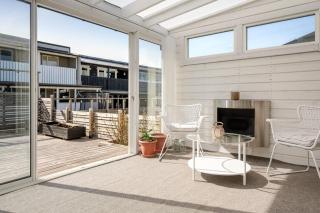 Calm and Comfortable 3BR Family Home with BBQ and Shared Pool - 7