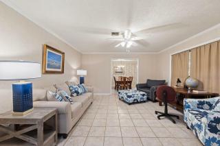 Cozy 3-Bedroom Ranch Near Lafayette Dining - 2