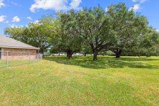 Cozy 3-Bedroom Ranch Near Lafayette Dining - 8
