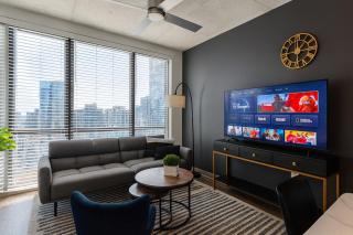 Upscale 2BR Apt Rooftop Deck and Fitness U14 - 6