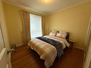 Private Room Home Feels Bentleigh 1 min to train - 0