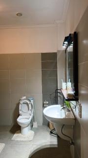 Beautiful Flat in East Legon - 2