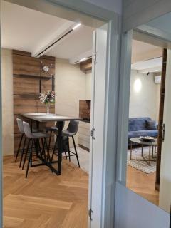 Apartmani Central 5 & Free Parking - 2