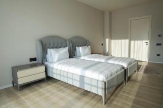 Luxury 3BR Apartment in Sea Breeze Ideal for Families - 3